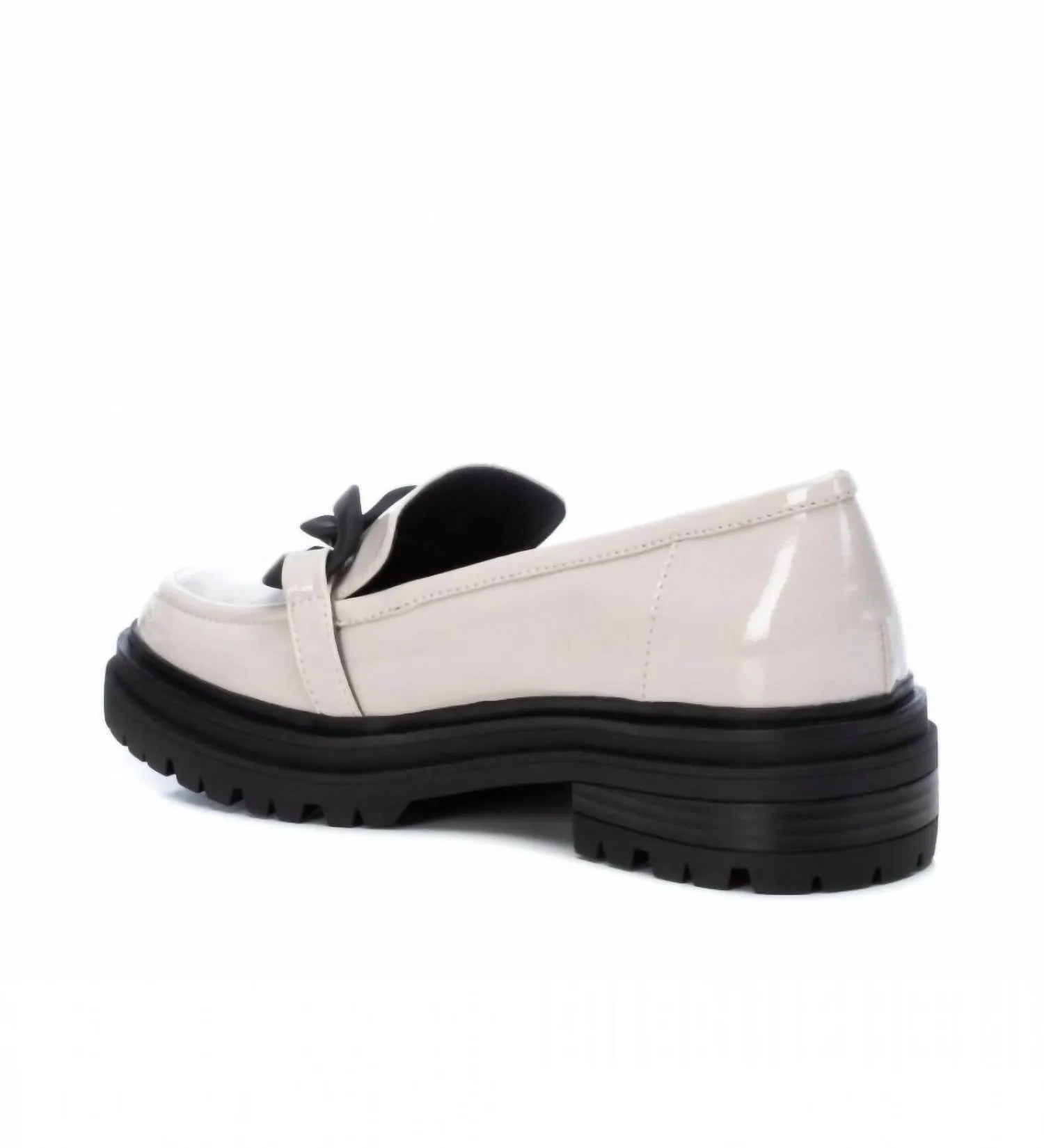Women's Moccasins In Open White